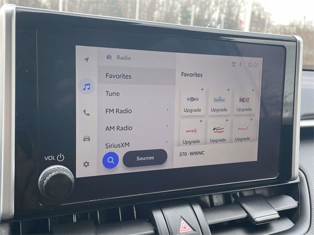 Used 2024 Toyota RAV4 XLE image 27