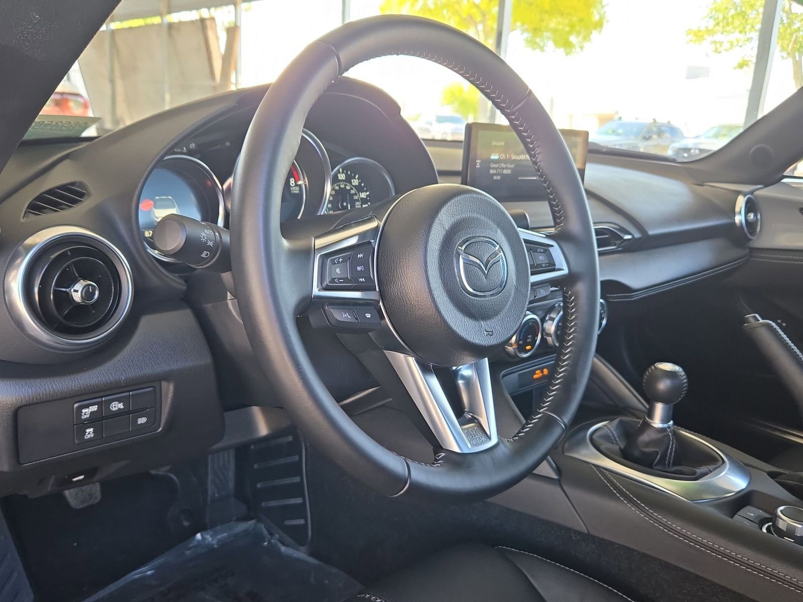 Used 2025 MAZDA MX-5 Miata Grand Touring w/ Weather Package RWD image 12