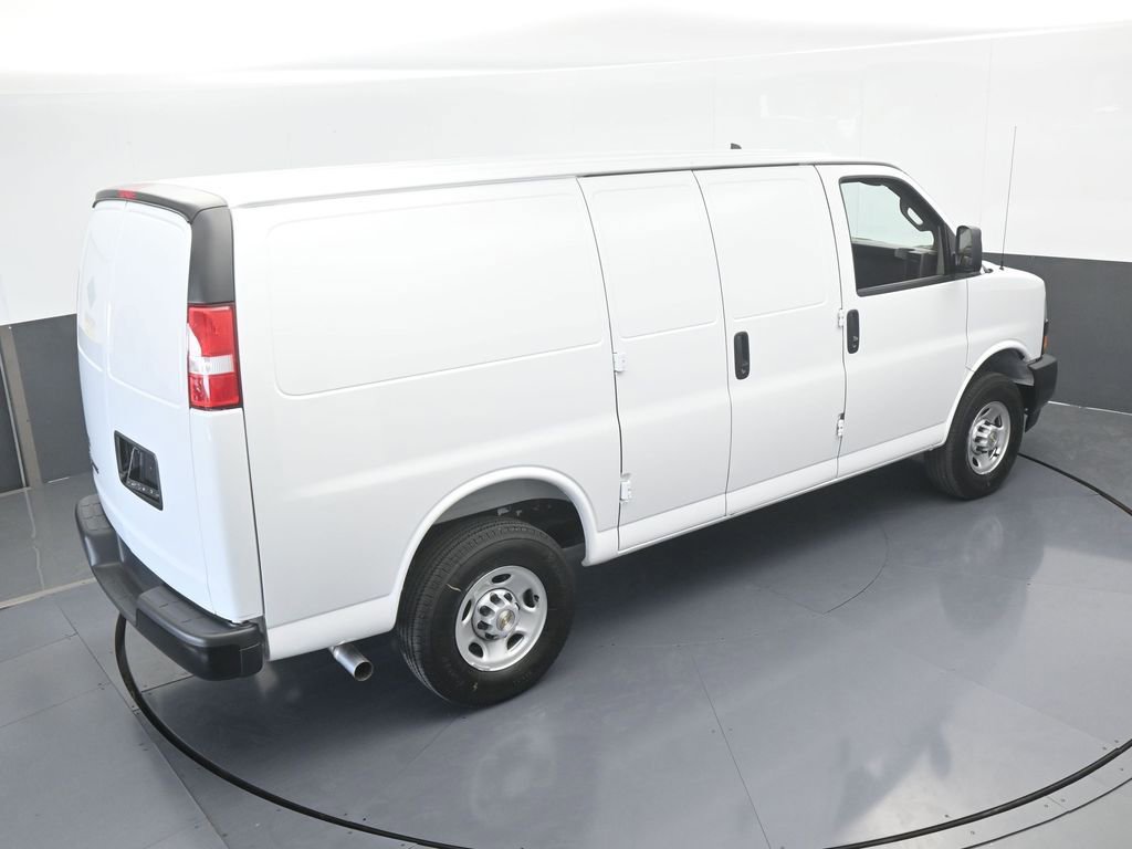 New 2025 Chevrolet Express 2500 w/ Driver Convenience Package image 40