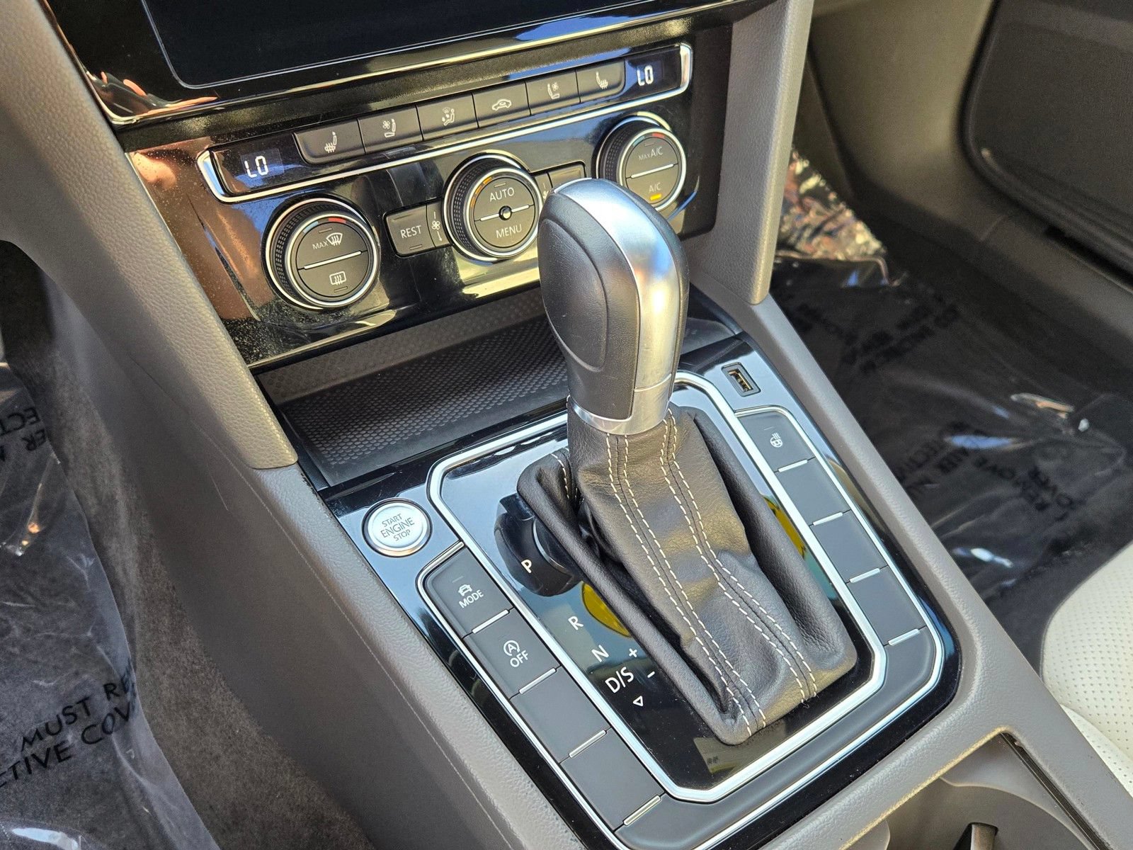 Used 2019 Volkswagen Arteon SEL Premium AWD/4WD image 16