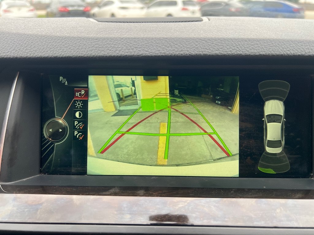 Used 2016 BMW 528i Sedan RWD image 18