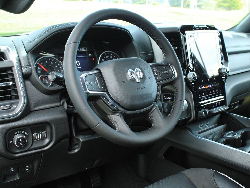 New 2026 RAM 1500 Laramie AWD/4WD image 12