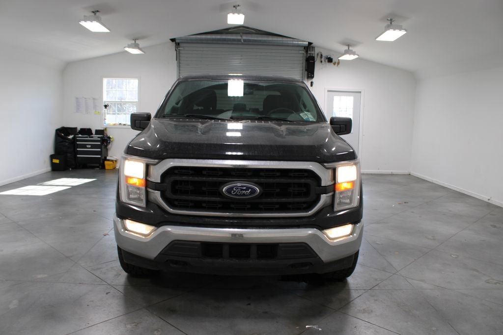 Used 2022 Ford F150 XLT w/ Trailer Tow Package image 3