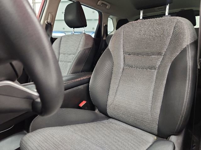 Used 2023 Nissan Rogue SV FWD image 13