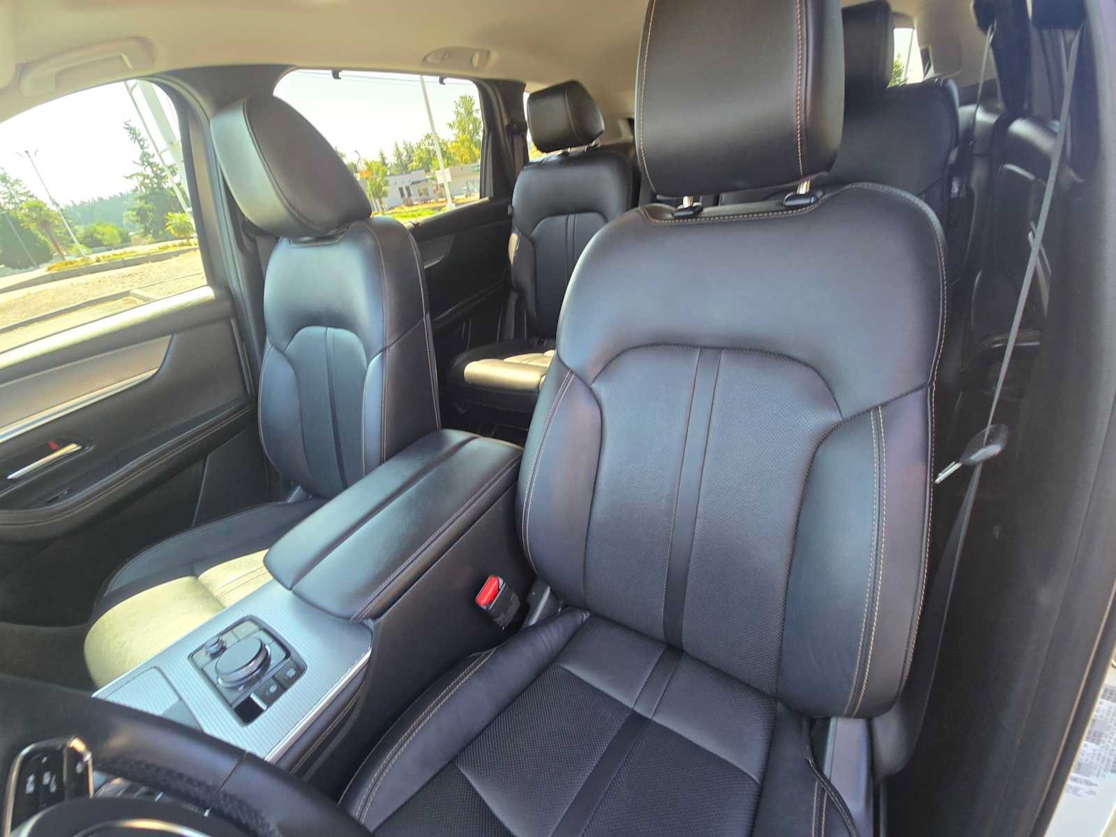 Used 2024 MAZDA CX-90 Plug-In Hybrid w/ Preferred AWD/4WD image 22