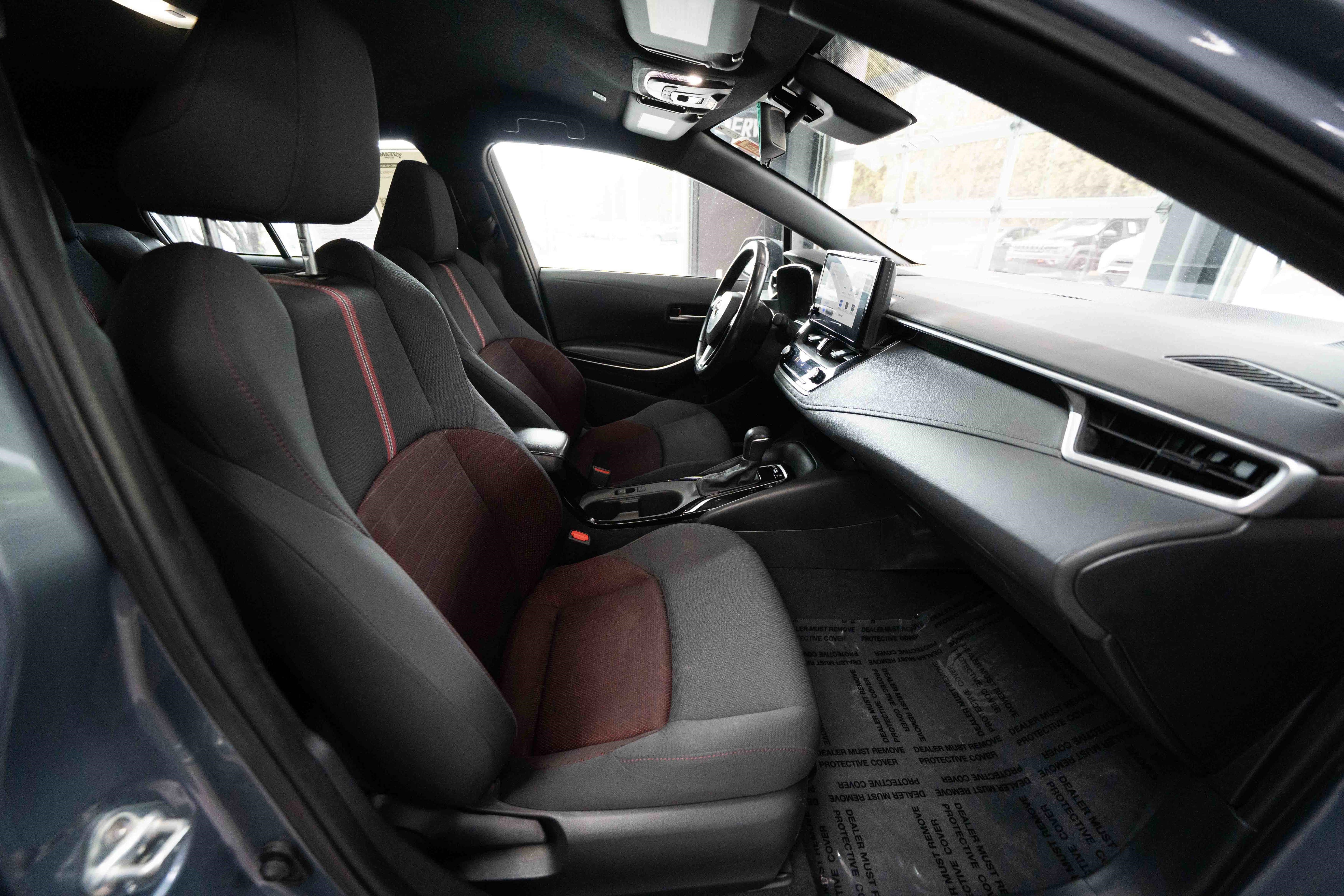 Used 2023 Toyota Corolla SE image 26