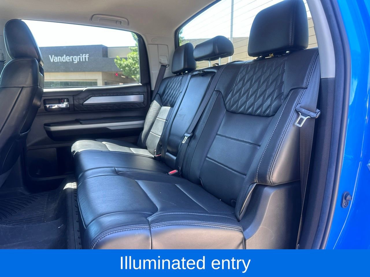 Used 2021 Toyota Tundra Platinum AWD/4WD image 14