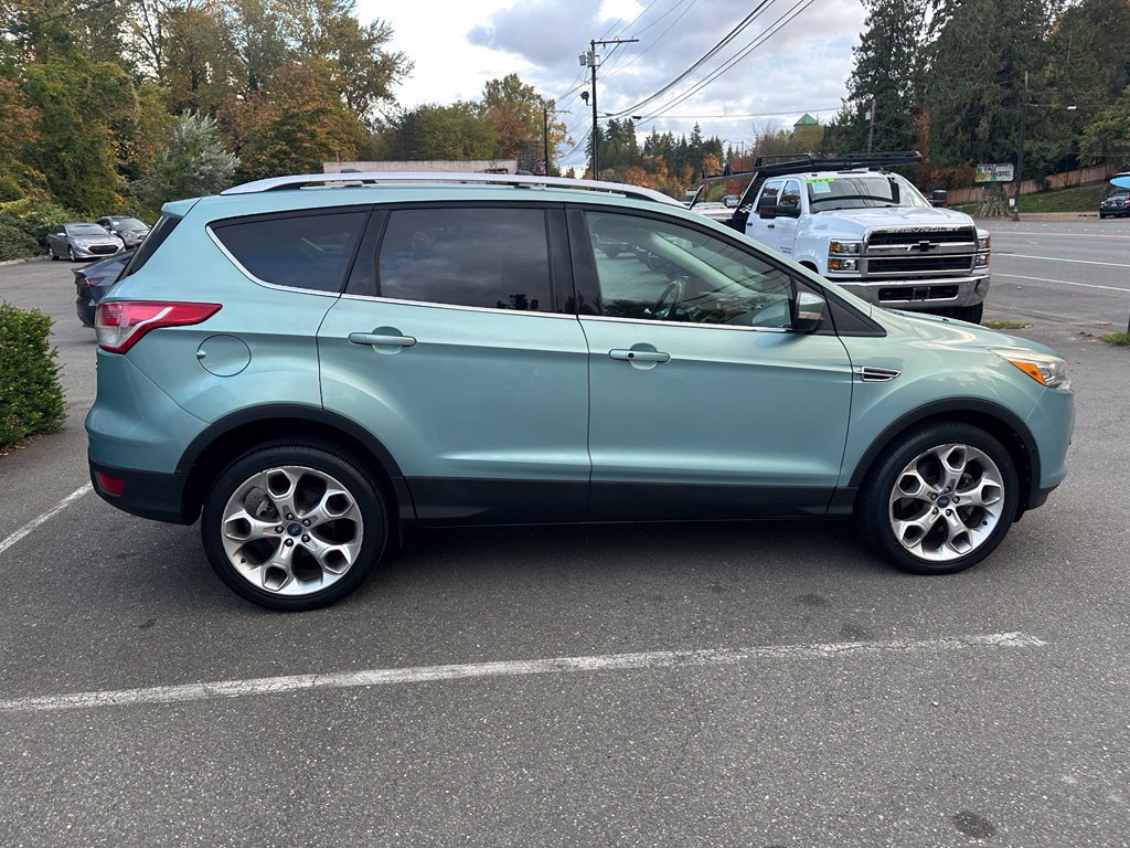 Used 2013 Ford Escape Titanium w/ Parking Technology Pkg AWD/4WD image 4