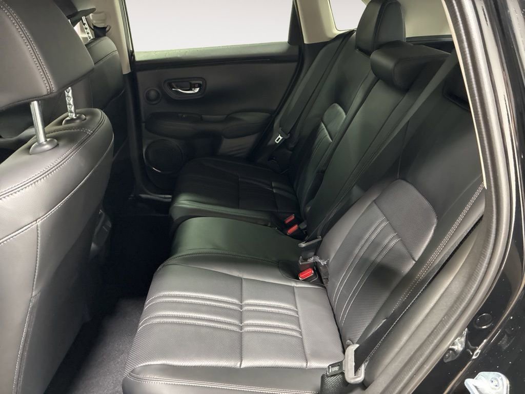 New 2026 Honda HR-V EX-L image 7