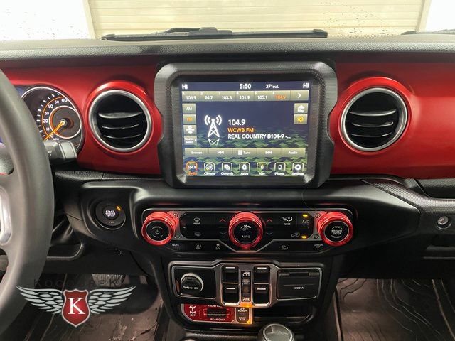 Used 2023 Jeep Gladiator Rubicon w/ Trailer Tow Package image 17