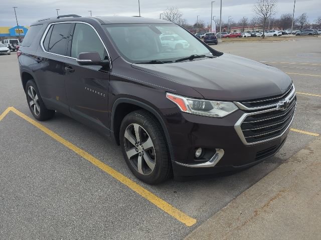 Used 2018 Chevrolet Traverse LT image 3