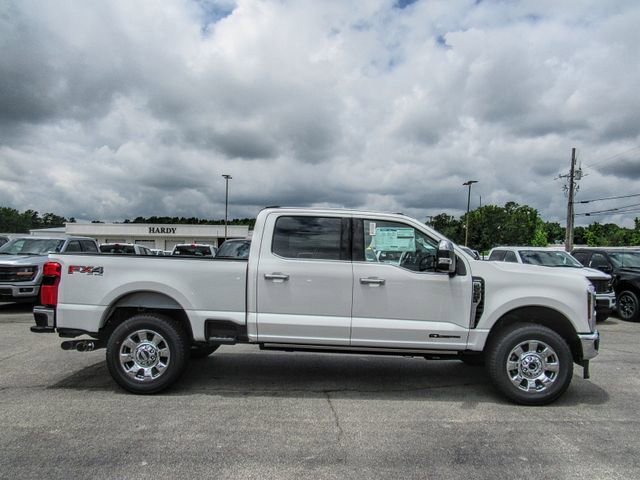 New 2025 Ford F250 Lariat w/ Lariat Ultimate Package image 2