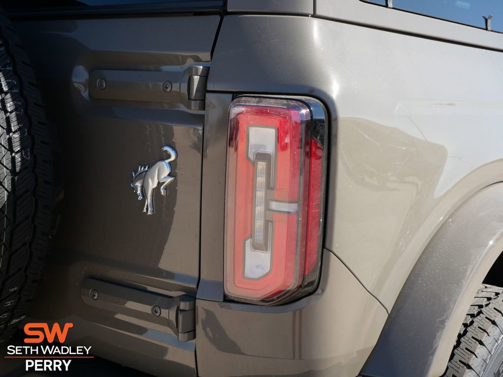 New 2026 Ford Bronco Outer Banks image 9