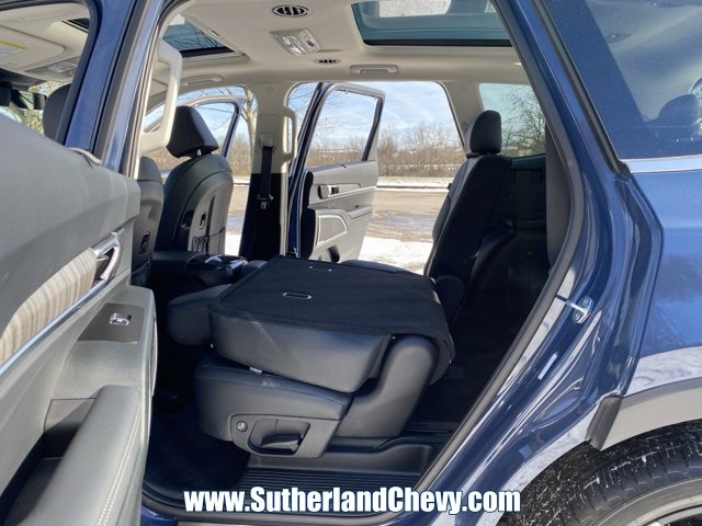 Used 2025 Kia Telluride AWD image 43