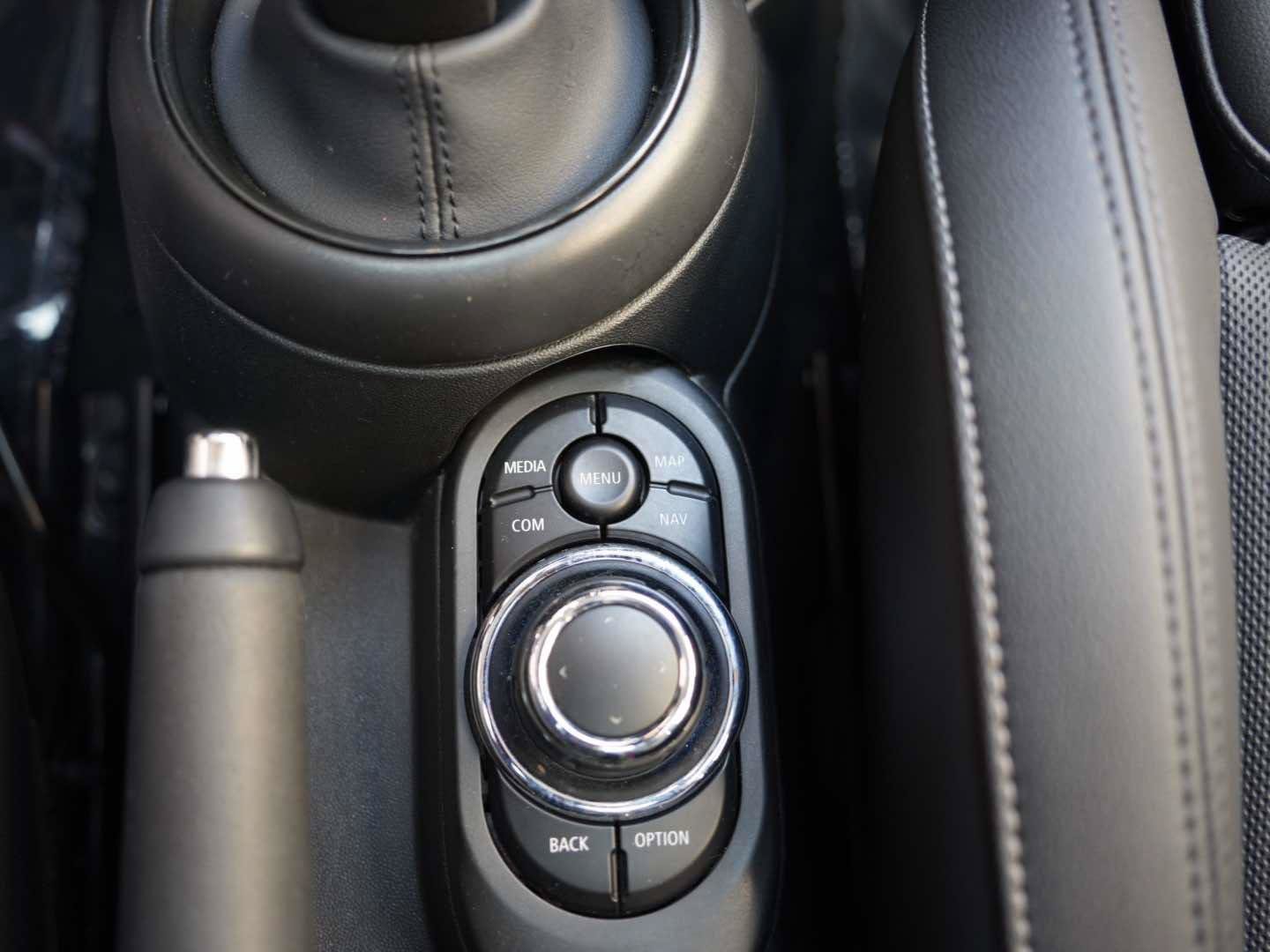 Certified 2024 MINI Cooper S FWD image 23