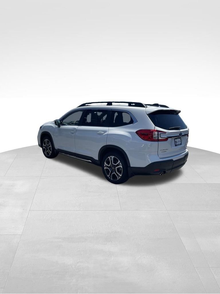 Used 2026 Subaru Ascent Limited AWD/4WD image 4