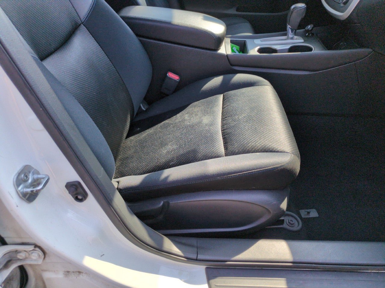 Used 2016 Nissan Altima 2.5 SR w/ LED Appearance Package FWD image 27