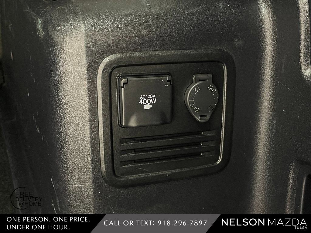 Used 2022 Toyota 4Runner TRD Off-Road image 38