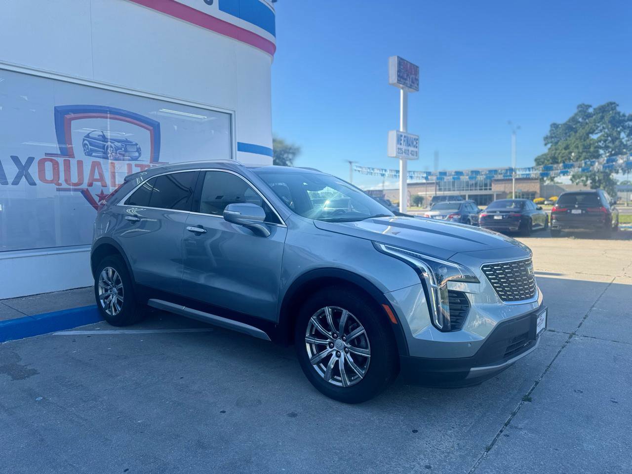 Used 2023 Cadillac XT4 Premium Luxury image 14