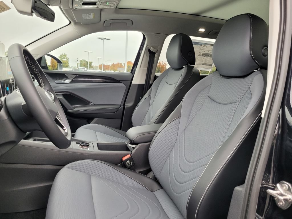 New 2026 Volkswagen Tiguan SE AWD/4WD image 11