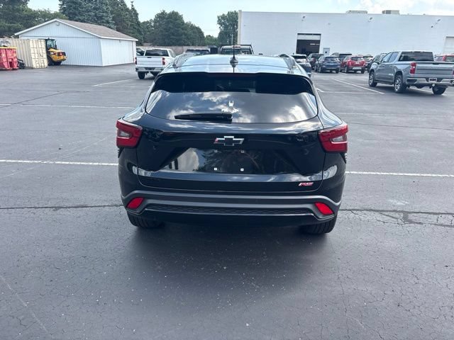 Used 2024 Chevrolet Trax RS w/ Driver Confidence Package FWD image 7