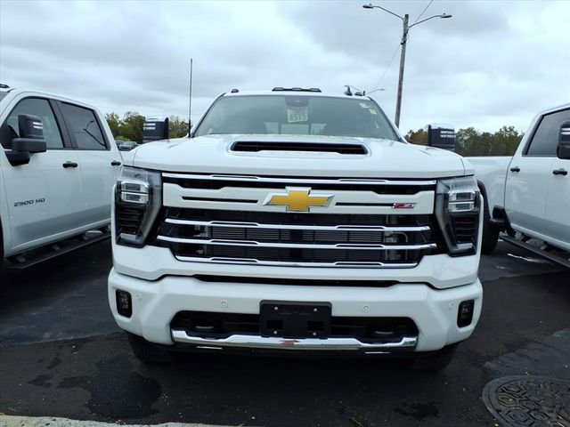 New 2026 Chevrolet Silverado 2500 LT w/ Z71 Chrome Sport Edition image 2