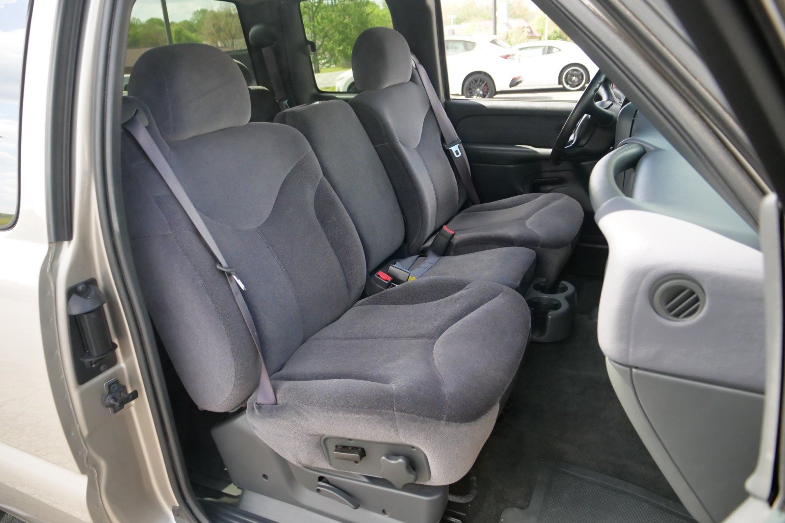 Used 2001 GMC Sierra 3500 4x4 Extended Cab image 30