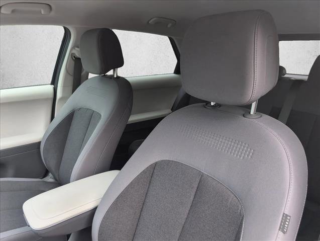 Used 2024 Hyundai Ioniq 5 SE image 11