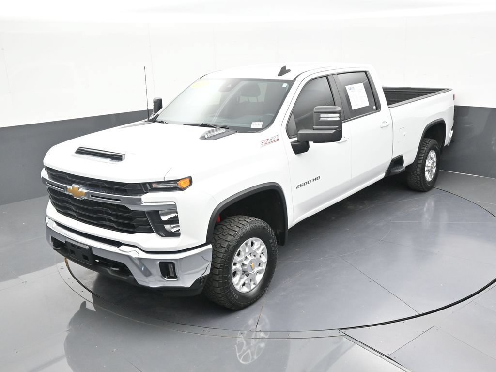 Used 2024 Chevrolet Silverado 2500 LT AWD/4WD image 58