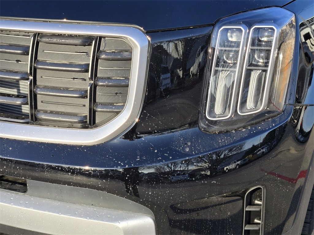 New 2025 Kia Telluride S image 6