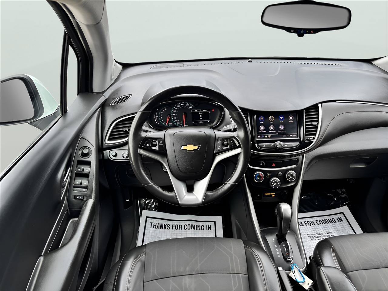 Used 2022 Chevrolet Trax LT w/ LT Convenience Package AWD/4WD image 21