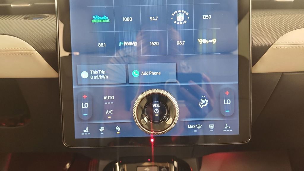 New 2025 Ford Mustang Mach-E Premium image 16