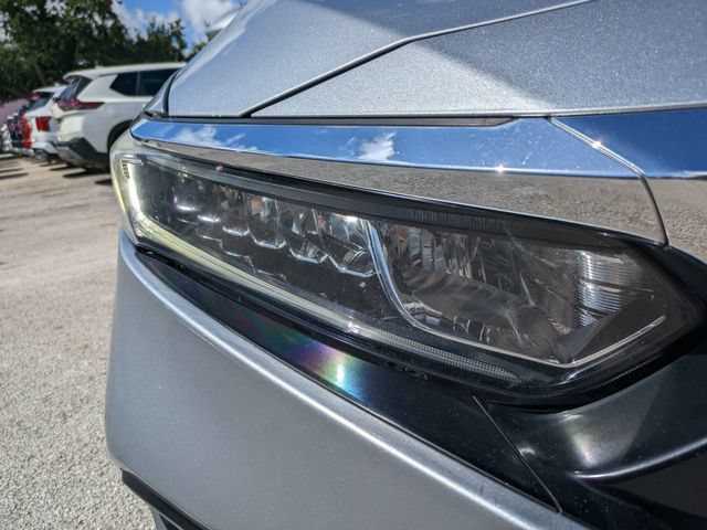 Used 2018 Honda Accord EX image 10