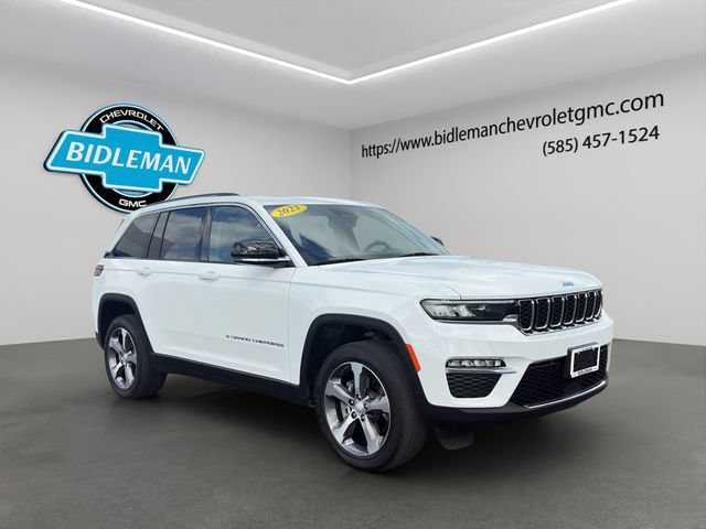 Used 2023 Jeep Grand Cherokee 4WD 4xe image 1