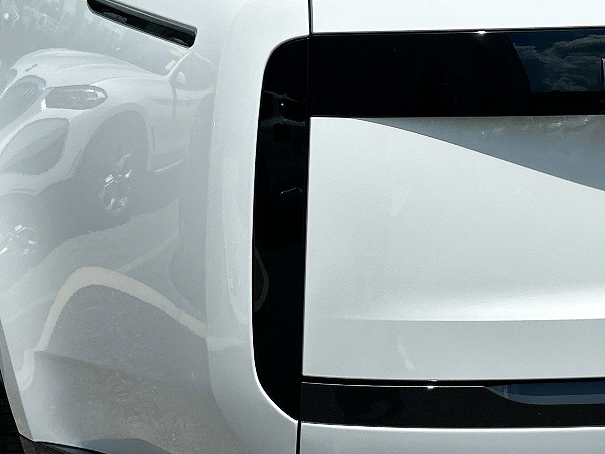 New 2025 Land Rover Range Rover SE image 7
