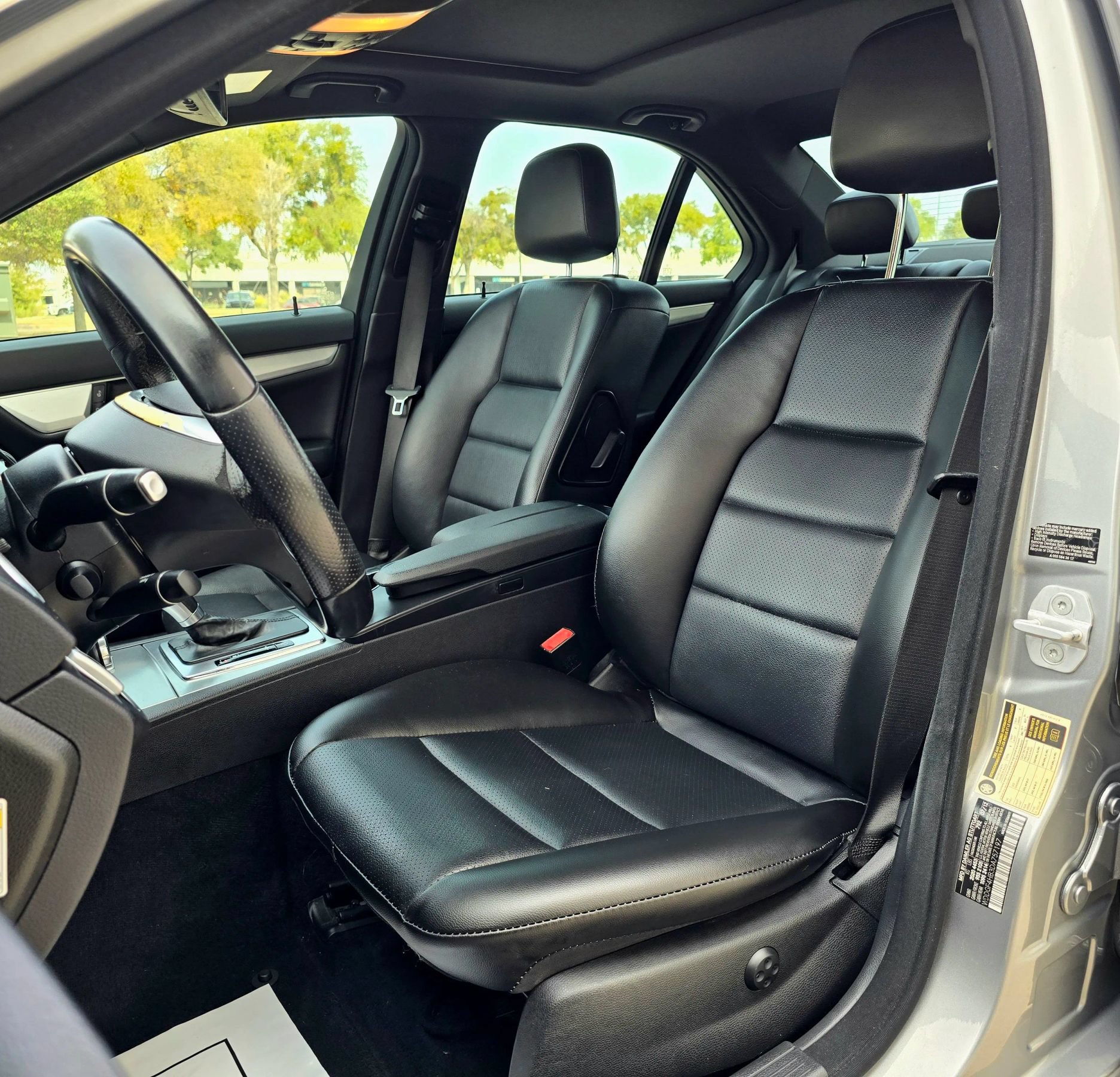 Used 2013 Mercedes-Benz C 250 Sedan image 19