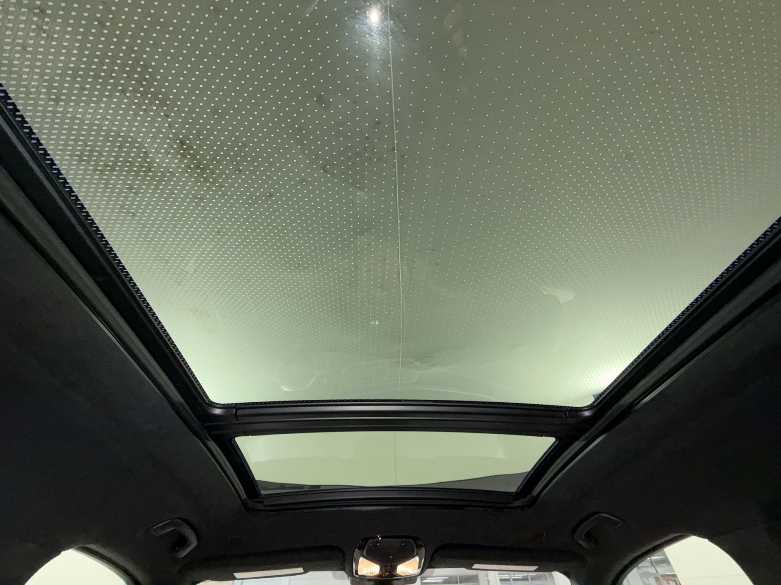 Used 2022 BMW X7 M50i w/ Dynamic Handling Package image 24