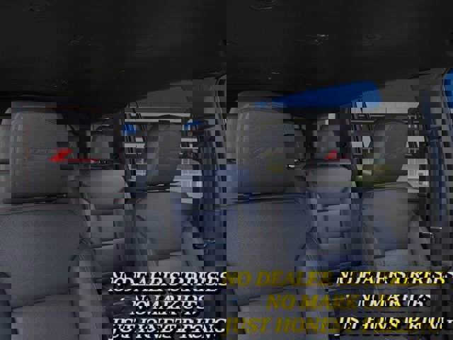 New 2026 Chevrolet Traverse Z71 w/ Driver Confidence Package image 24