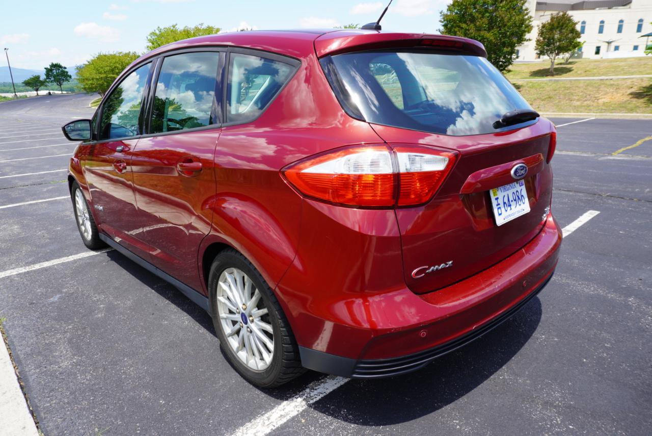 Used 2015 Ford C-MAX SE w/ Equipment Group 201A FWD image 12