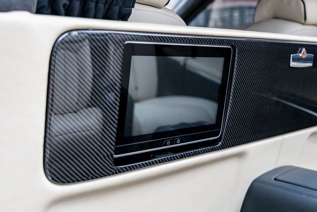 Used 2009 Maybach 62 S RWD image 64