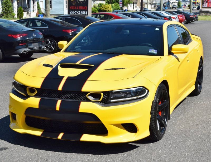 Used 2017 Dodge Charger SRT Hellcat w/ Harman/Kardon Audio Group RWD image 2