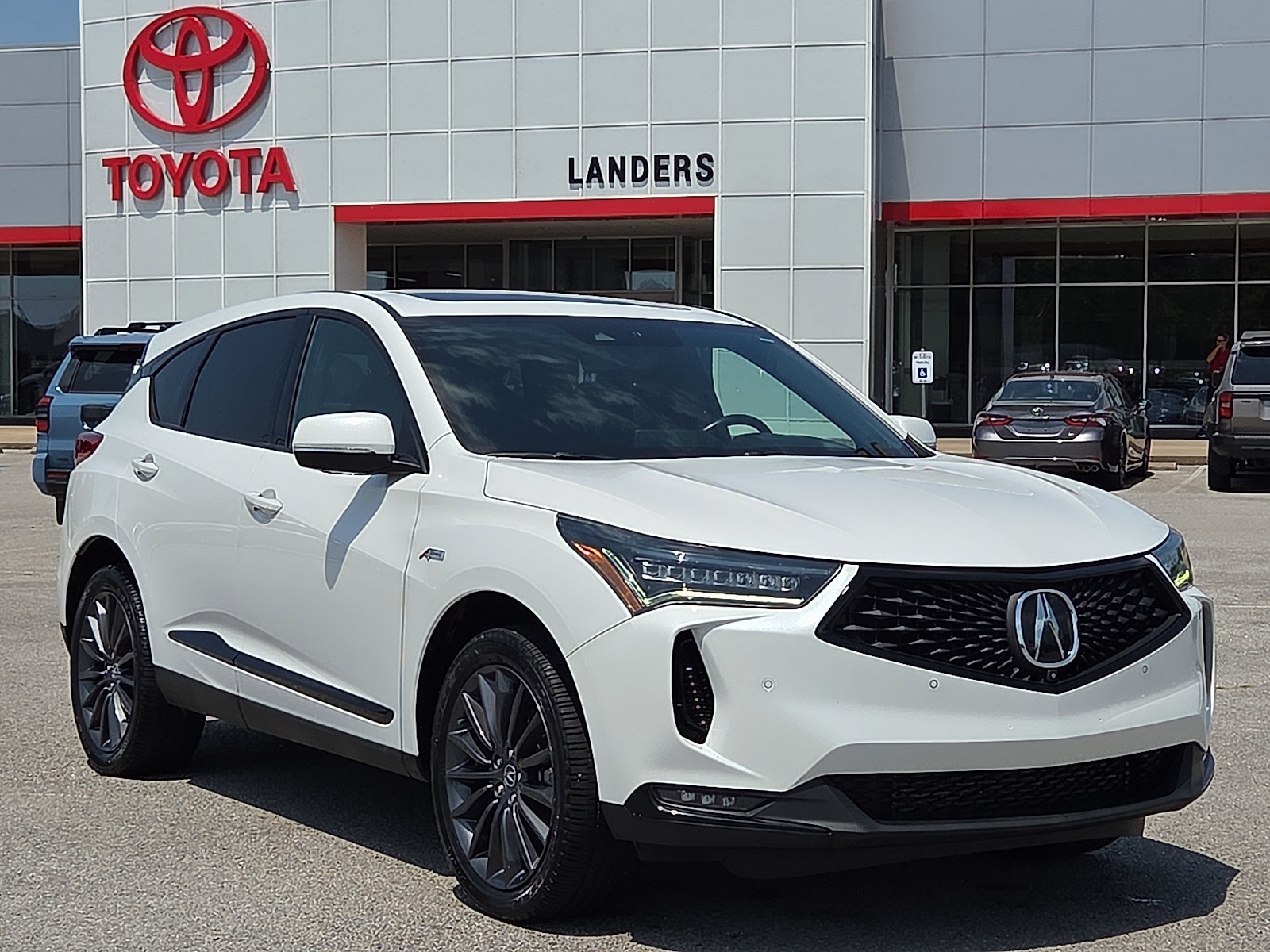 Used 2022 Acura RDX AWD image 1
