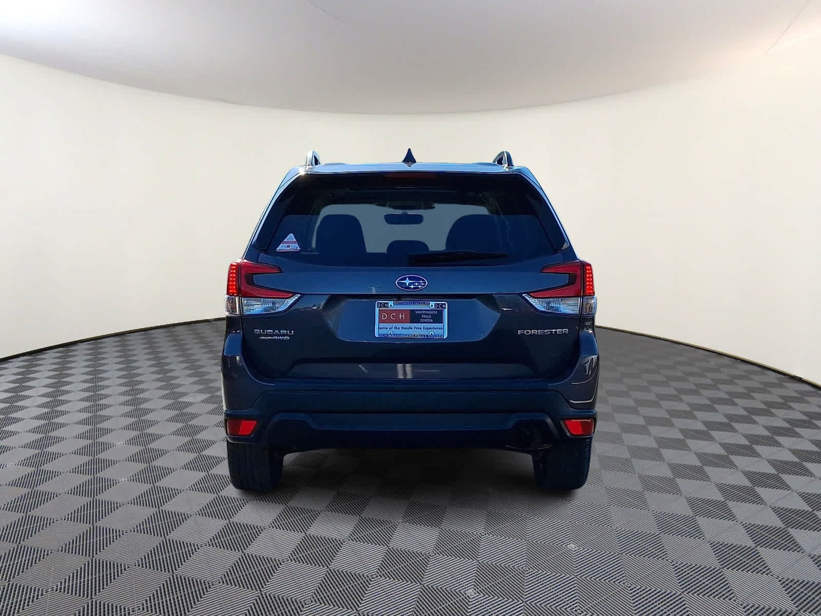 Used 2021 Subaru Forester Premium AWD/4WD image 6