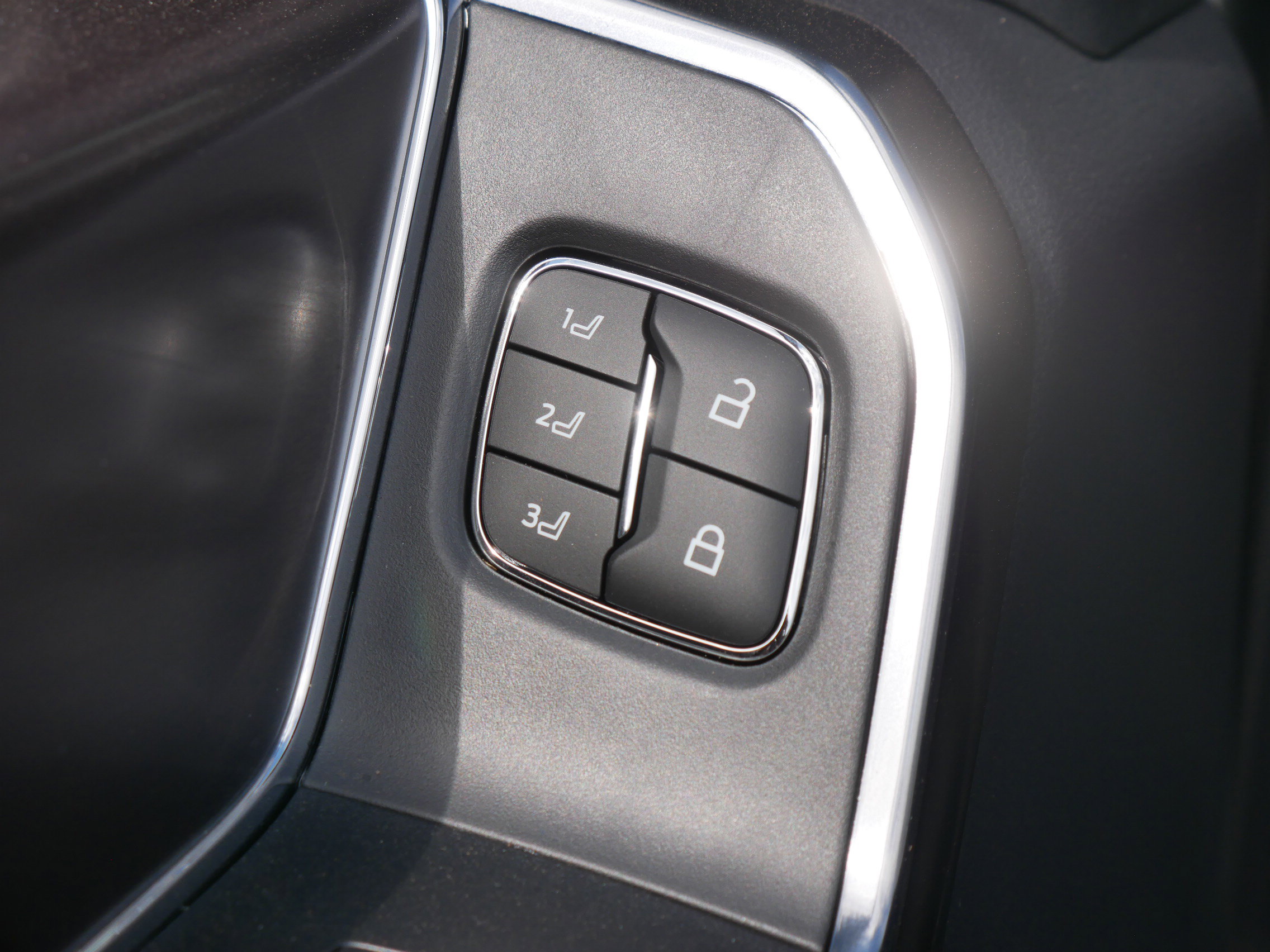 New 2026 Ford F250 Platinum image 41