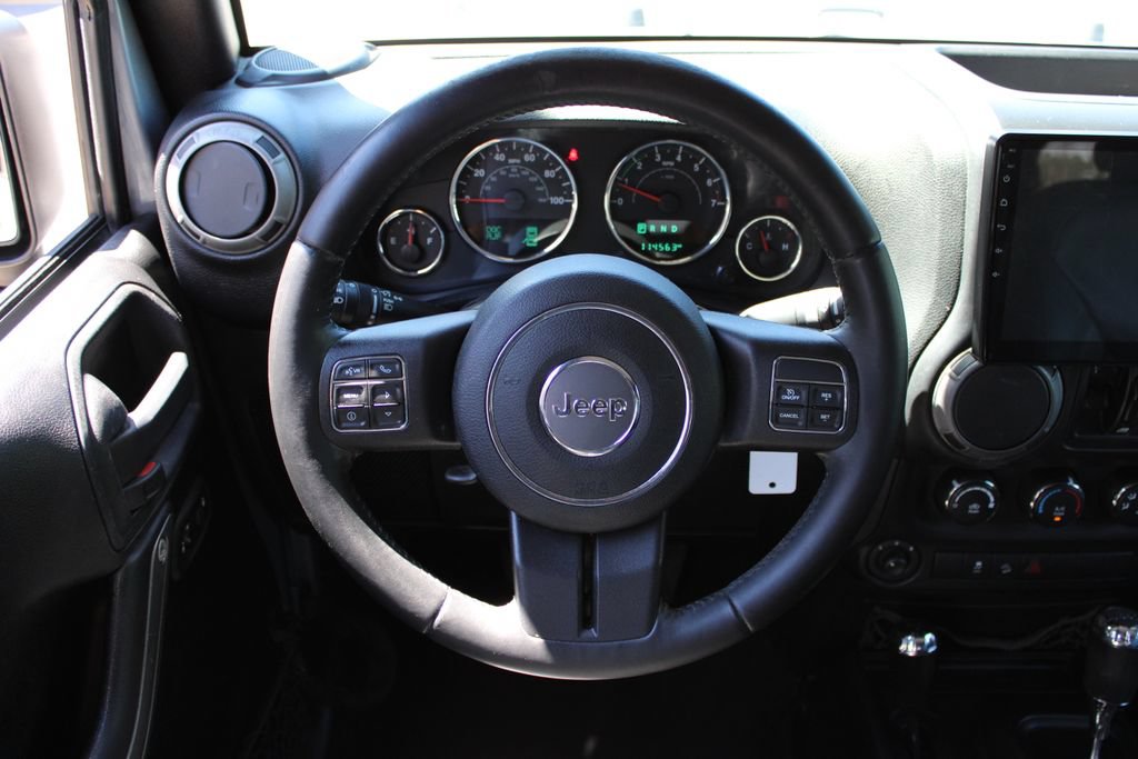 Used 2015 Jeep Wrangler Unlimited Sport w/ Quick Order Package 24S AWD/4WD image 17