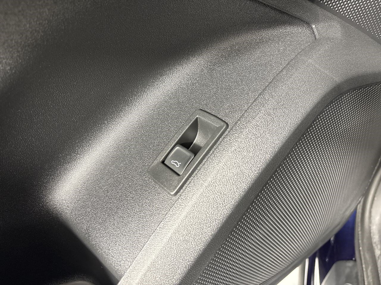 New 2025 Audi Q5 Premium Plus w/ Premium Plus AWD/4WD image 16