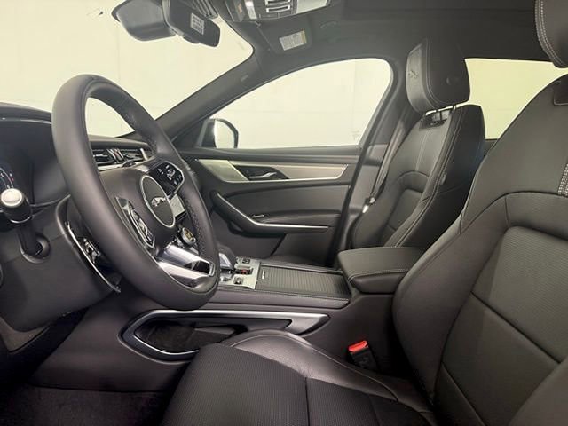 Certified 2025 Jaguar F-PACE R-Dynamic S image 12