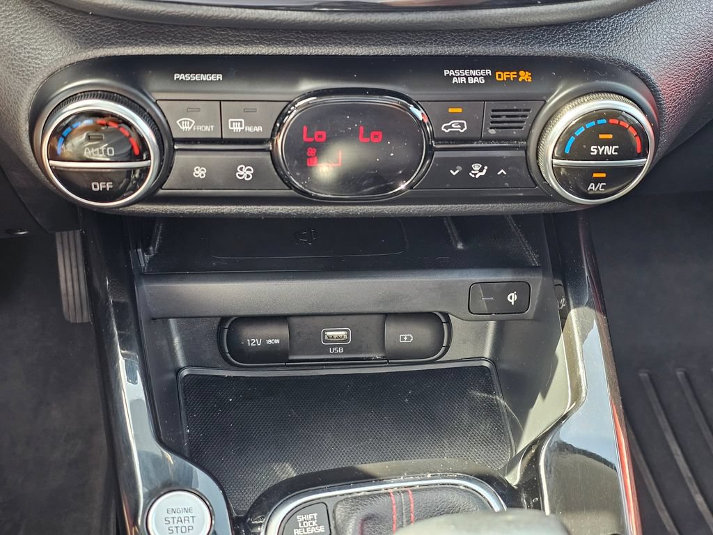 Used 2020 Kia Soul GT-Line Turbo FWD image 16