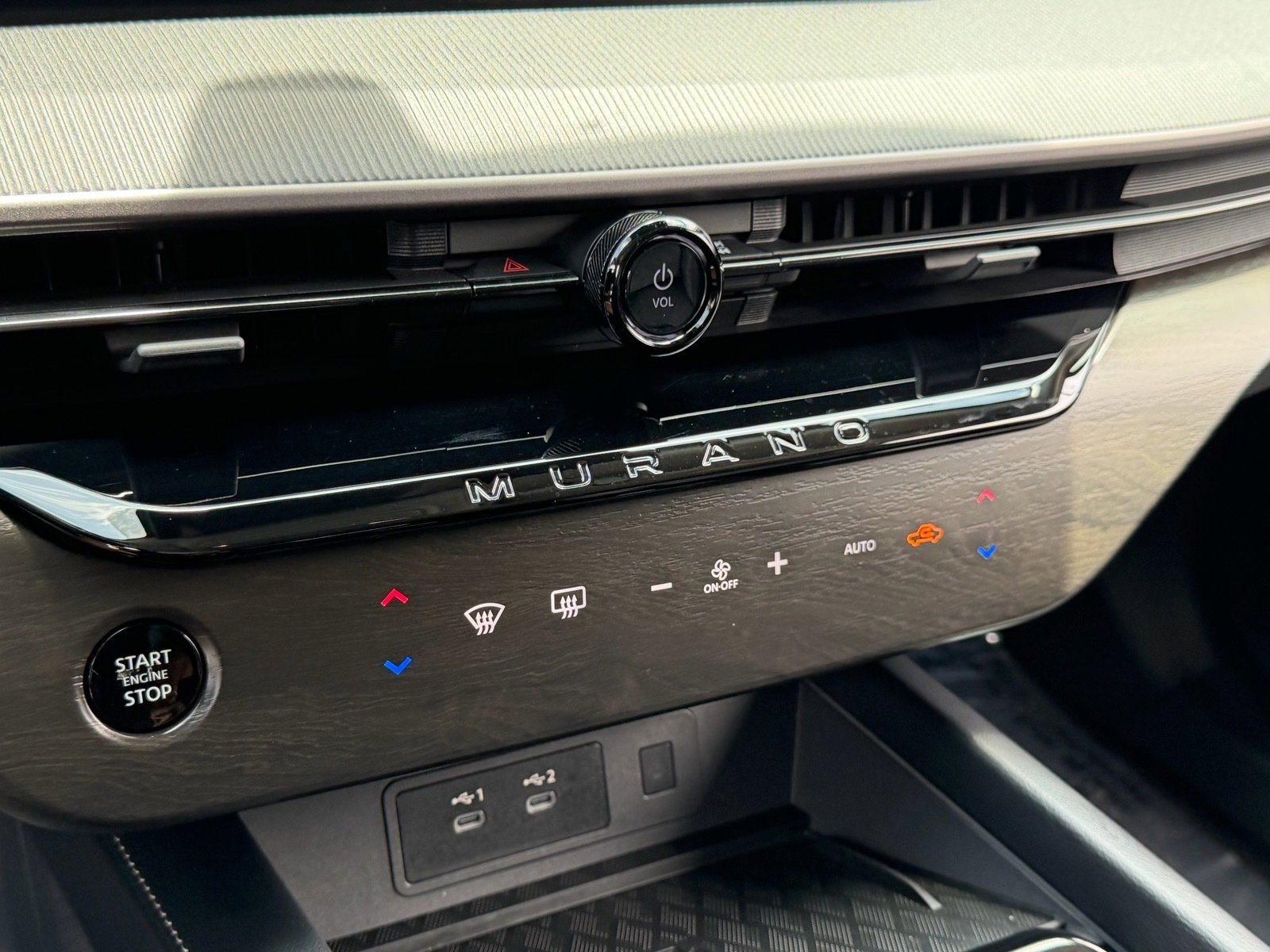 Certified 2025 Nissan Murano SV FWD image 26