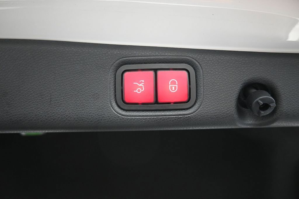 Used 2020 Mercedes-Benz E 63 AMG S image 27